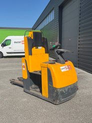 Préparateur de commandes au sol Jungheinrich ECE220 - 1
