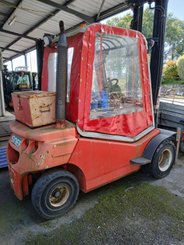 Chariot élévateur diesel BT C4D250E - 1