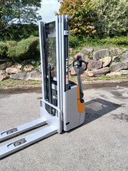 Gerbeur STILL EXV12 - 1