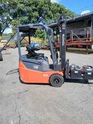 Chariot élévateur électrique Toyota 7FBEST15 - 2